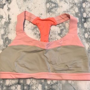 Lulu medium impact sports bra